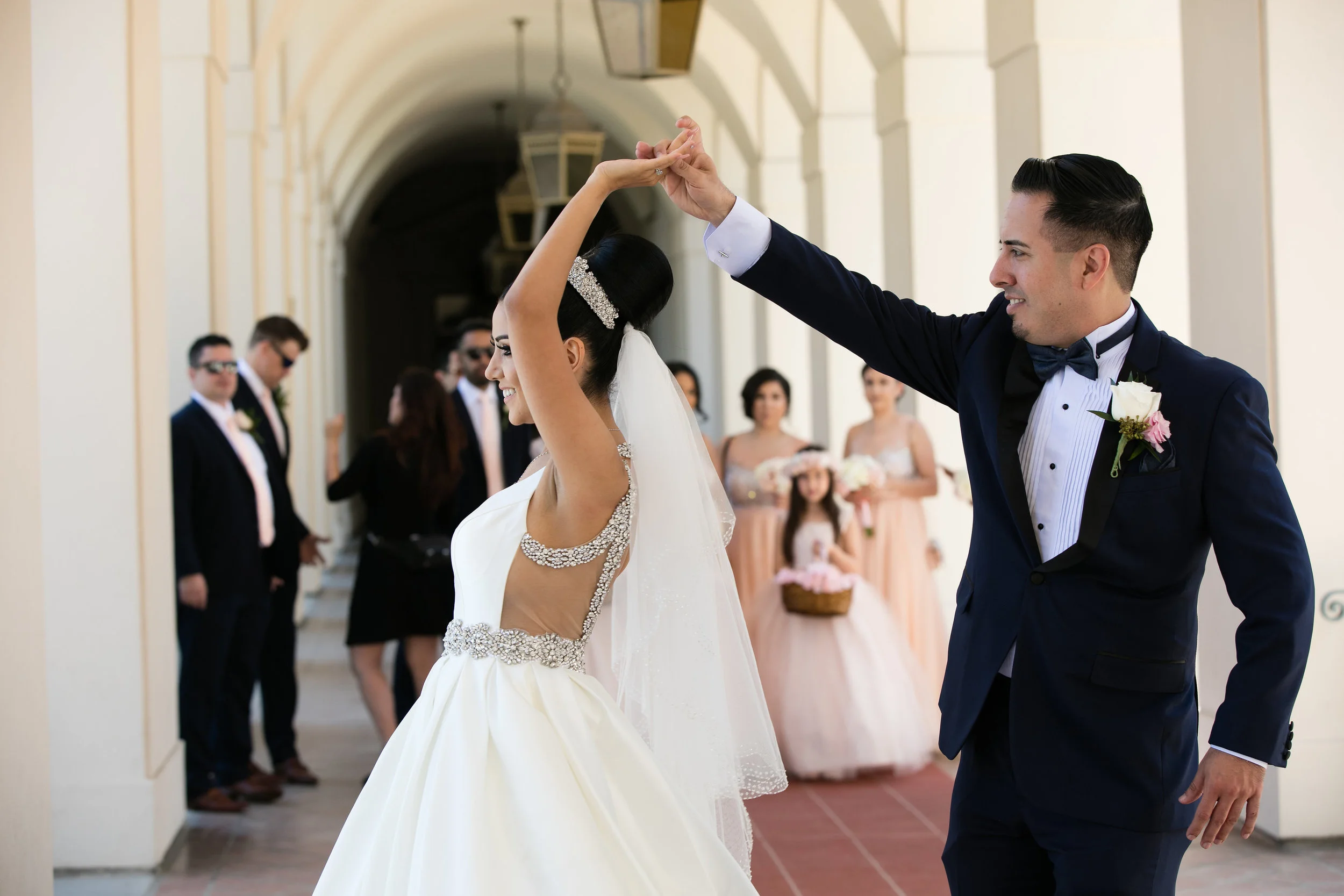 ToricesWeddingsneakPEAK-39.jpg