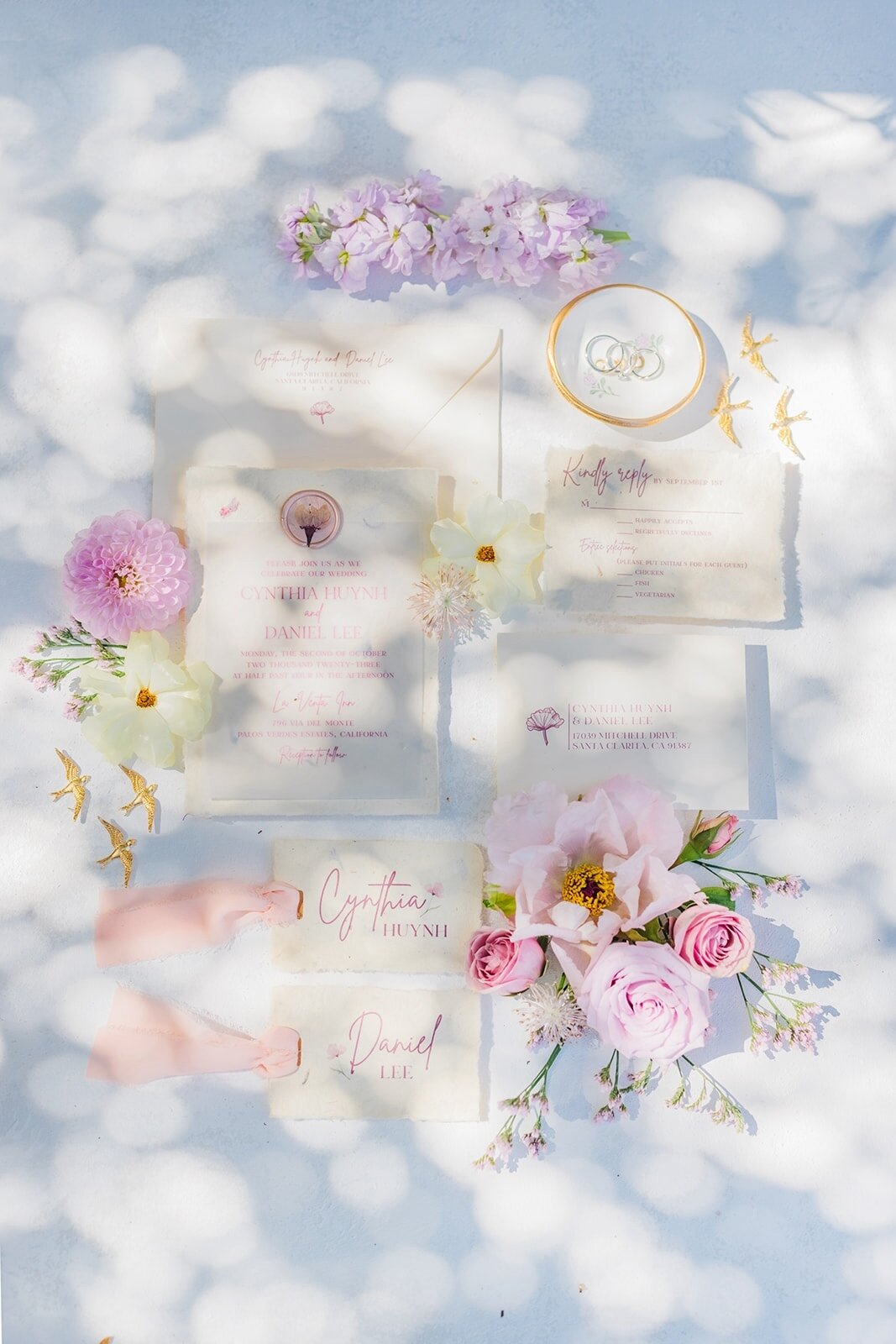 Ever considered personalizing your wedding details? As a professional, I firmly believe in the power of customization and personal touches. Not only do they make your special day uniquely yours, but they also craft unforgettable memories that you and