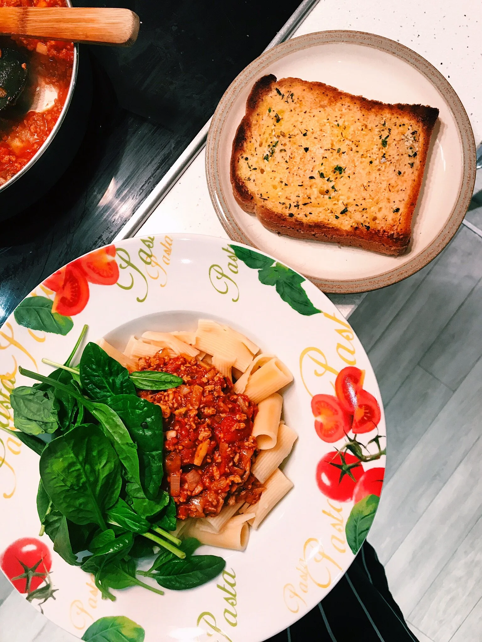 Classic Spaghetti Bolognese 