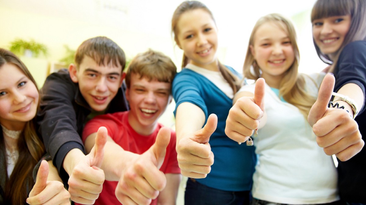 happygroupofteens.jpg
