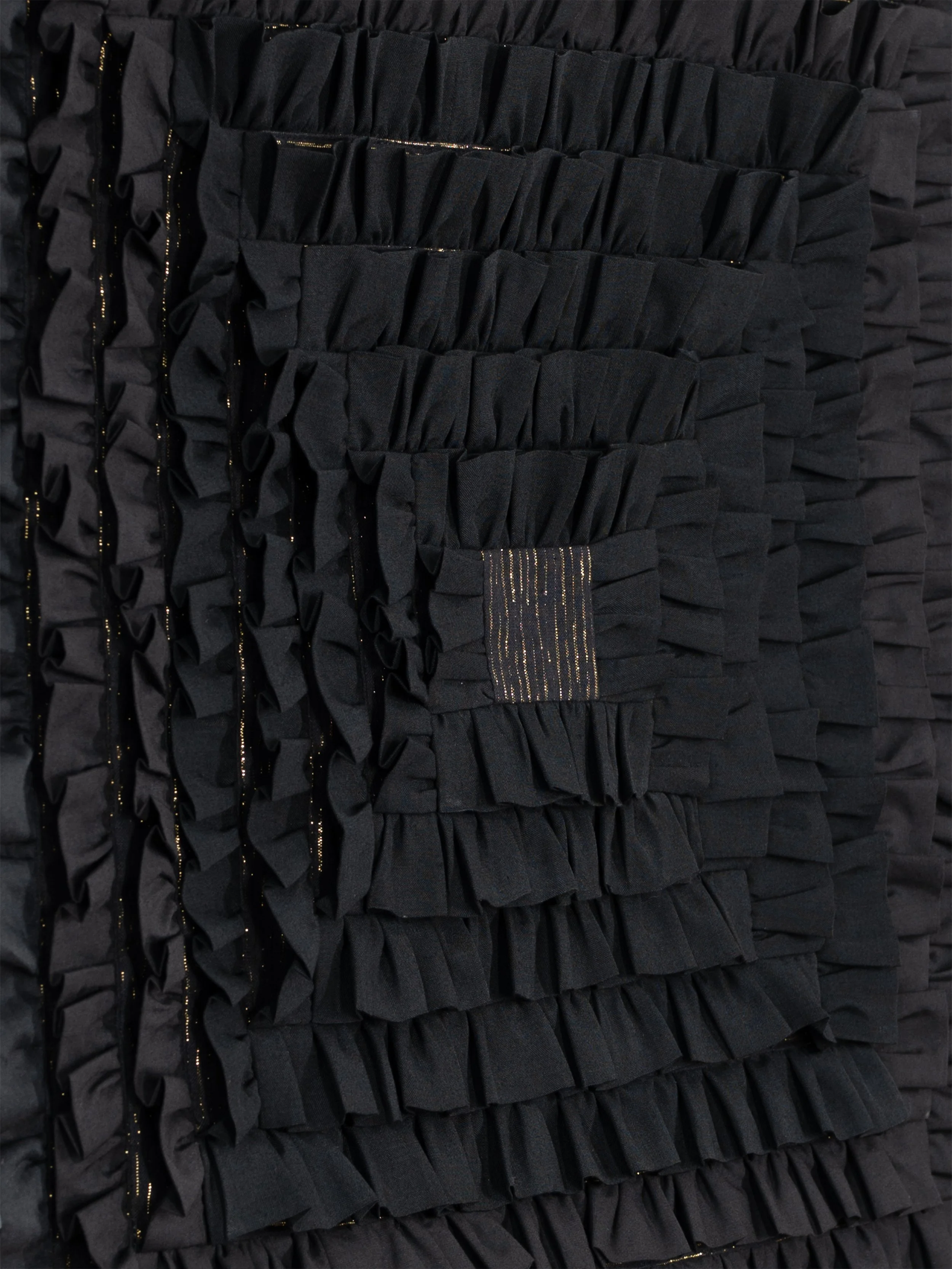 Black Magic_Angled_Detail.jpg