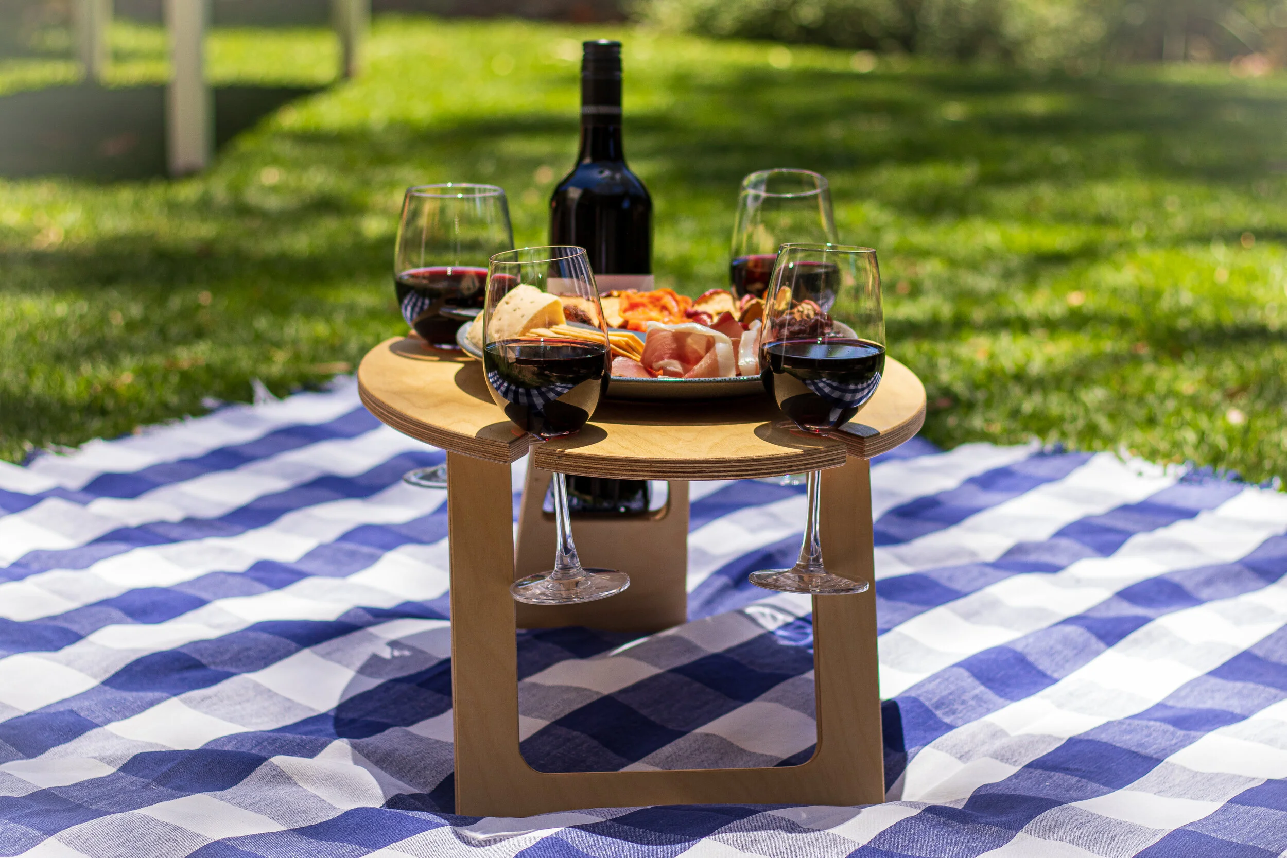 Oval Picnic Table ??? Port Willunga Fine Foods