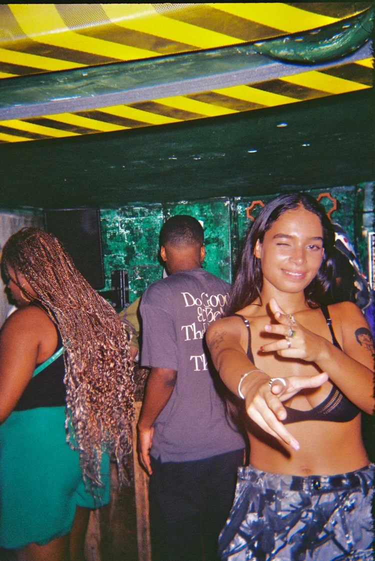 012.JPG