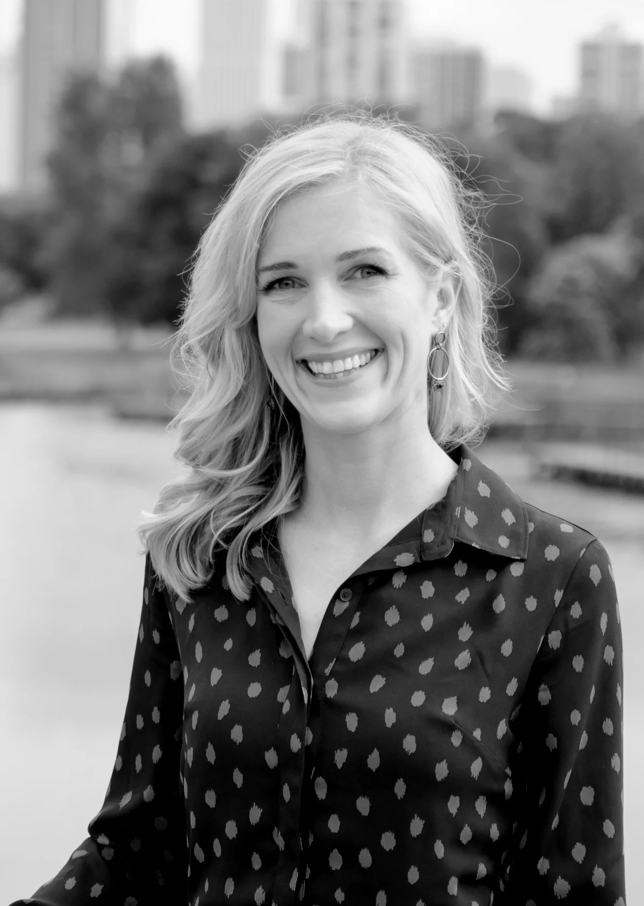 Caroline_Adelman_headshot-001.jpg
