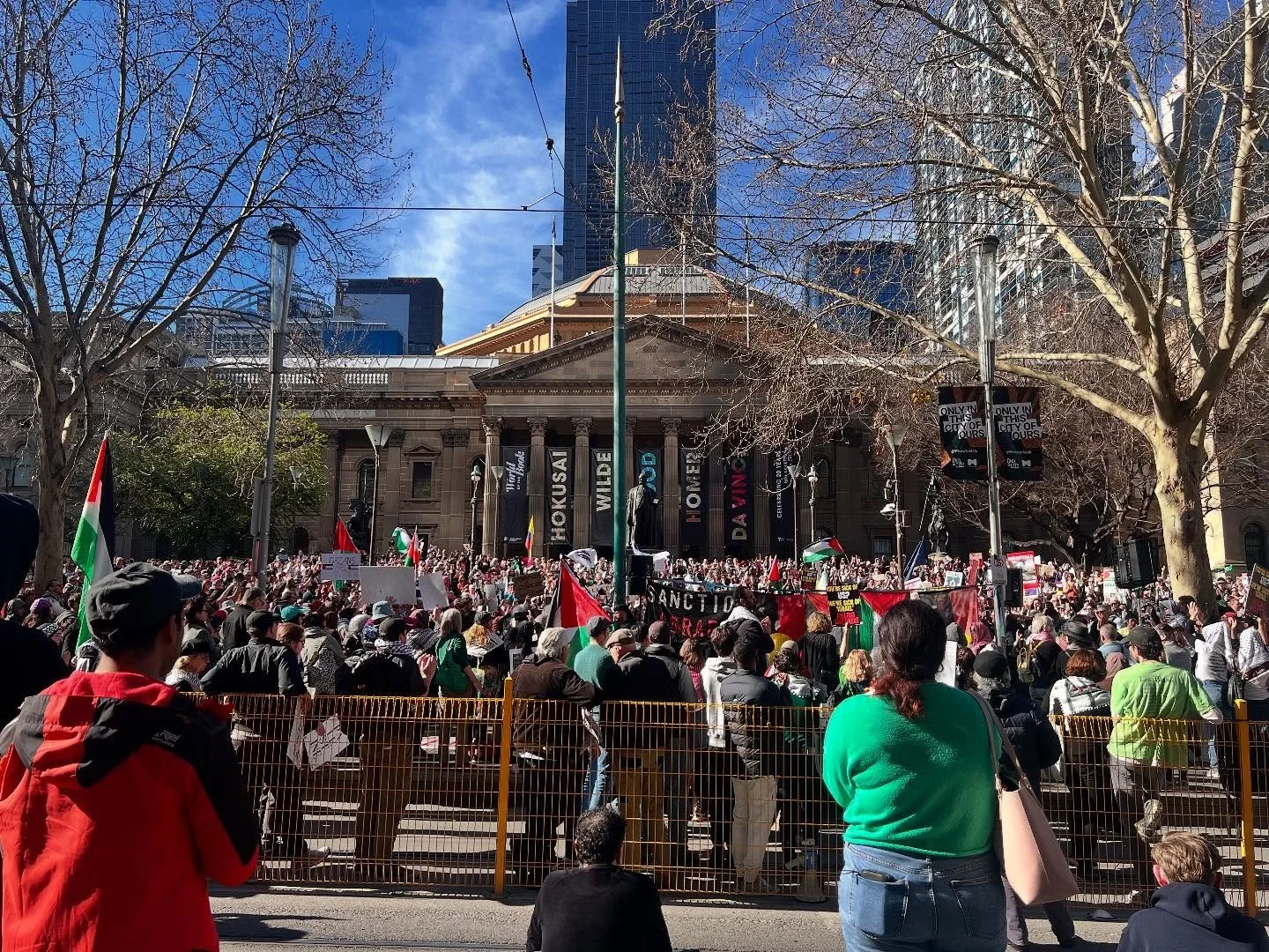 Fantastic to see the thousands of people who turned out in Melbourne today to demand a stop to the genocide in Gaza. #readersandwritersagainstthegenocide