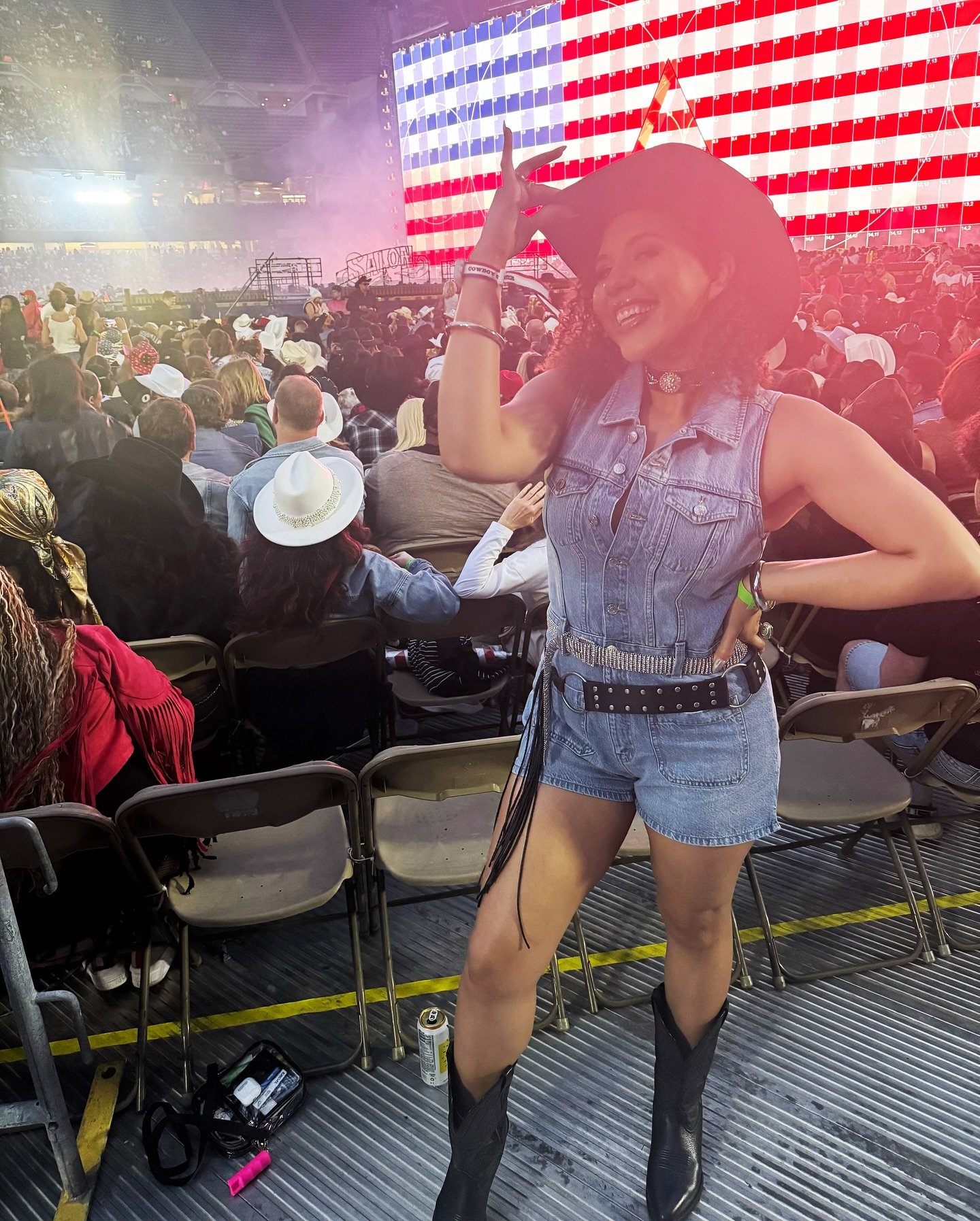&rsquo;cause i&rsquo;m a clever girl🤠

#cowboycarter #cowboycartertour