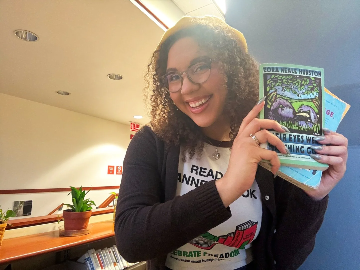 With AI taking over, there is a boom to return to a more analog lifestyle in 2026. What better way to stay connected with our humanness than through reading? 📚

Read Like Me!: 2026 Reading Goals blog post linked in bio. 🔗

What are your reading goa