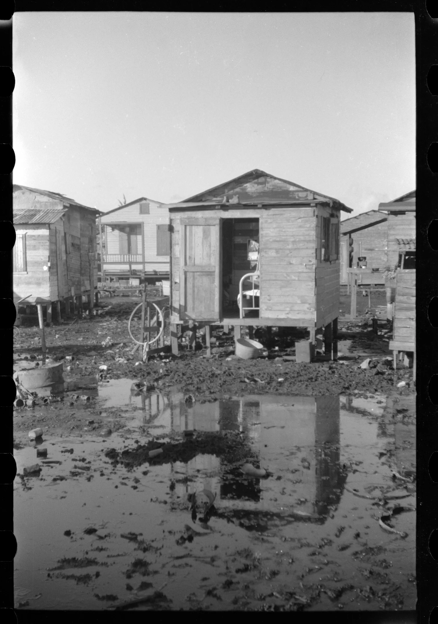 Images of El Fanguito by Jack Delano, 1942