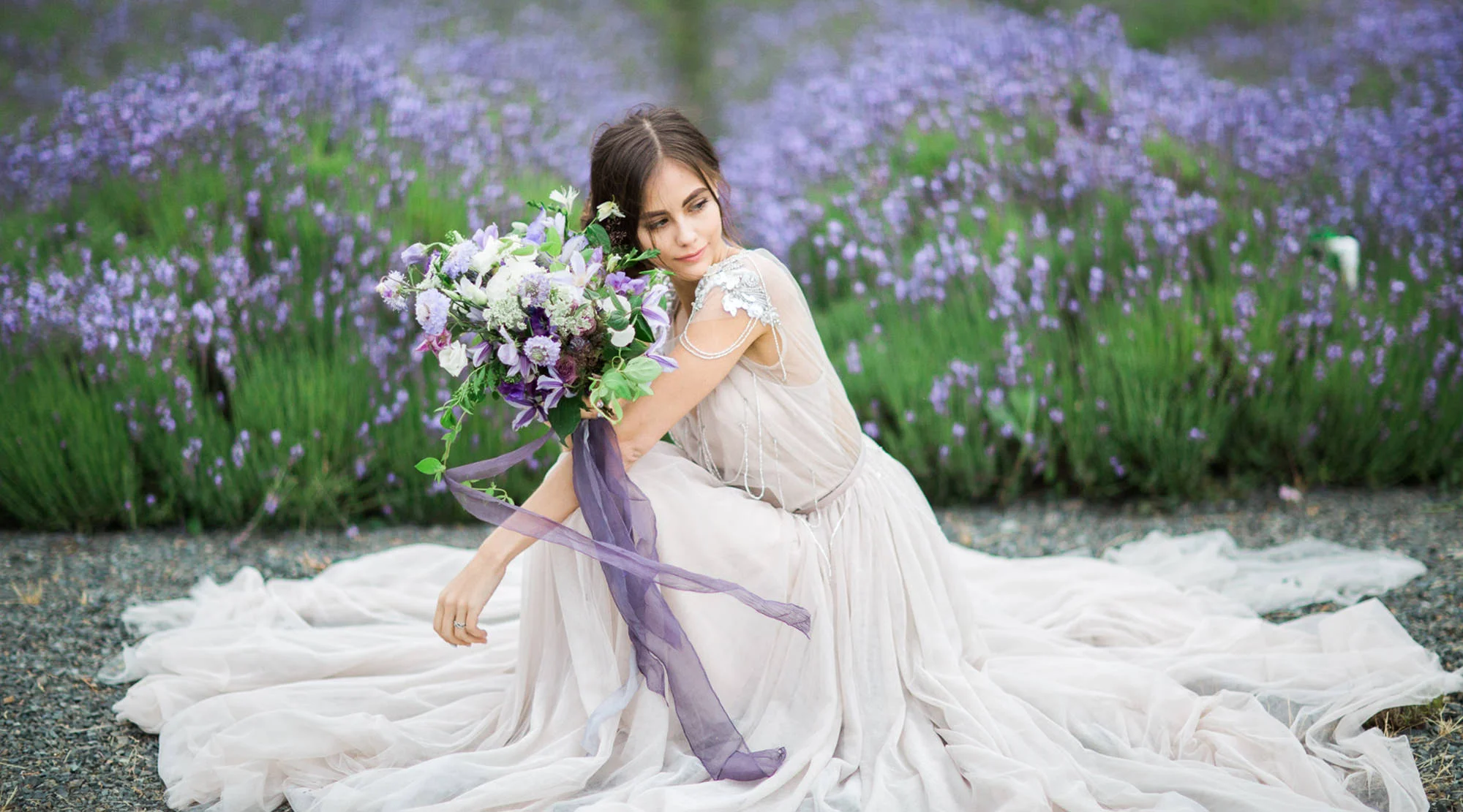 Photo credit: Photography: Maru Photography; Wedding gown: Luxx Nova '