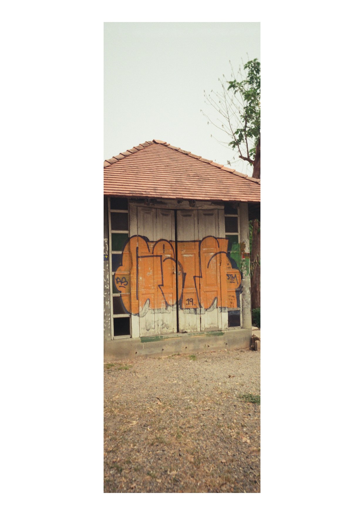 TEC-4-Photo & Multiples-Strollin'-202332.jpg