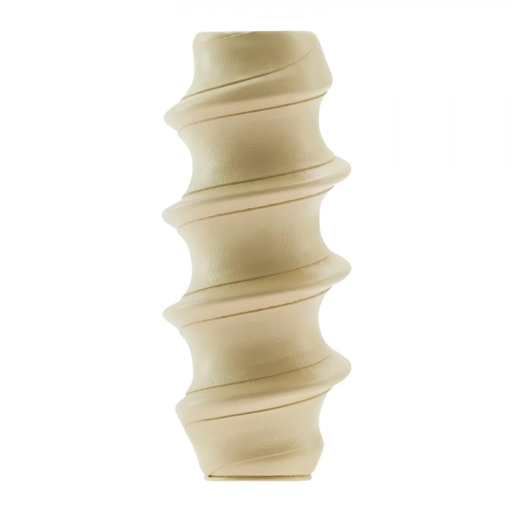 PFG00128_000PCE-Extract-Perfume-Oil-10ML_Leather-Case_Dutch-White_01@2x-1050x1050.jpg