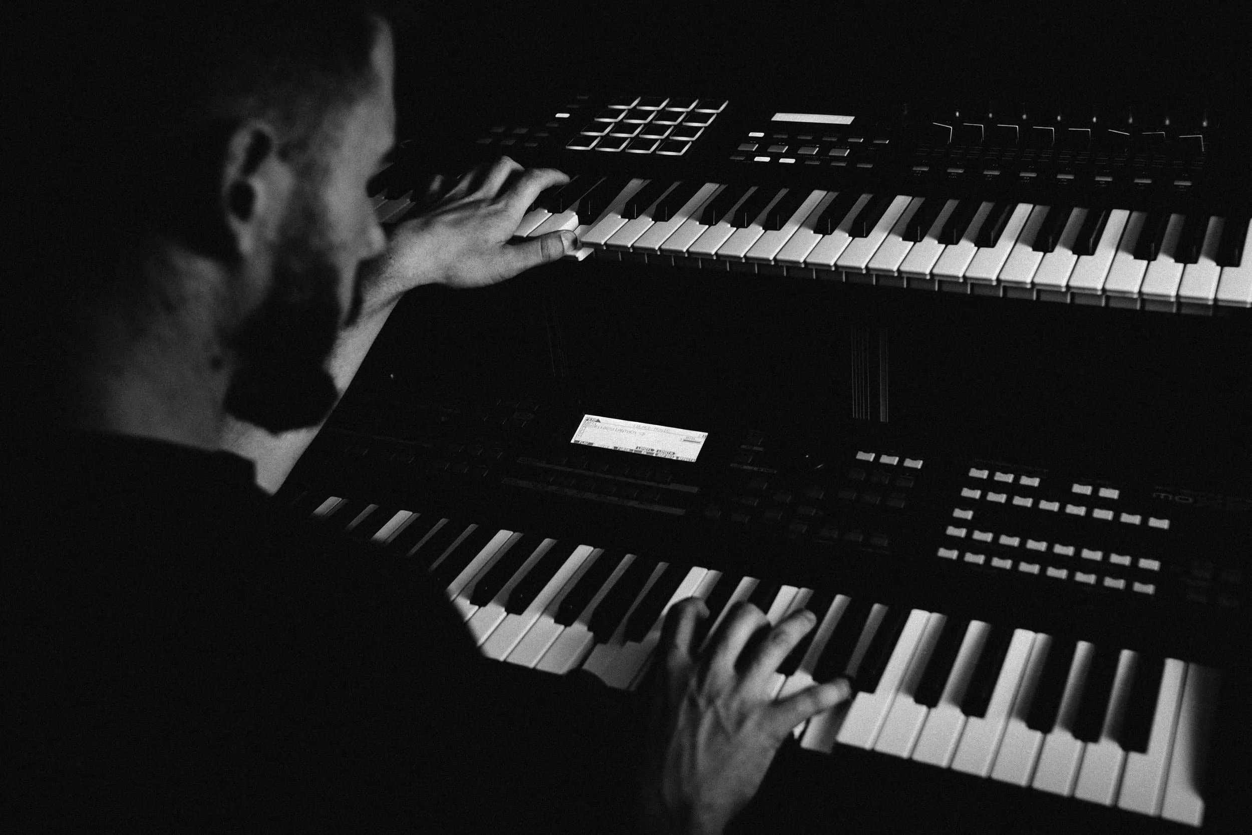 piano-lessons-manchester-ryan-phillips.jpg