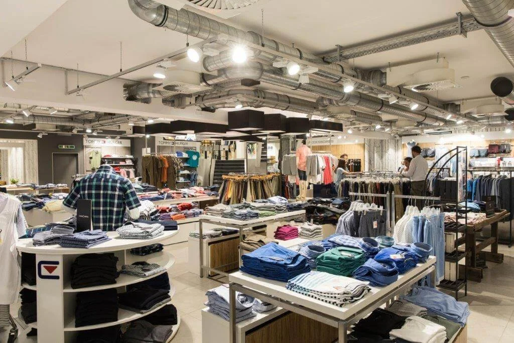 modehaus-henken-auslage-herrenmode.jpg