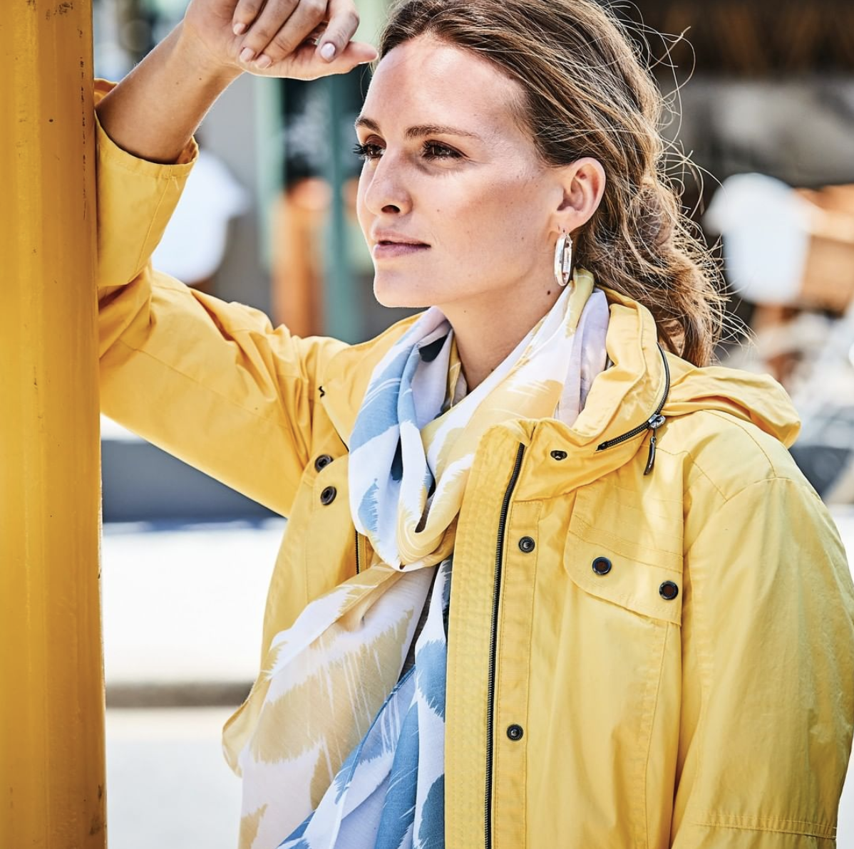 clarina-damen-mode.png