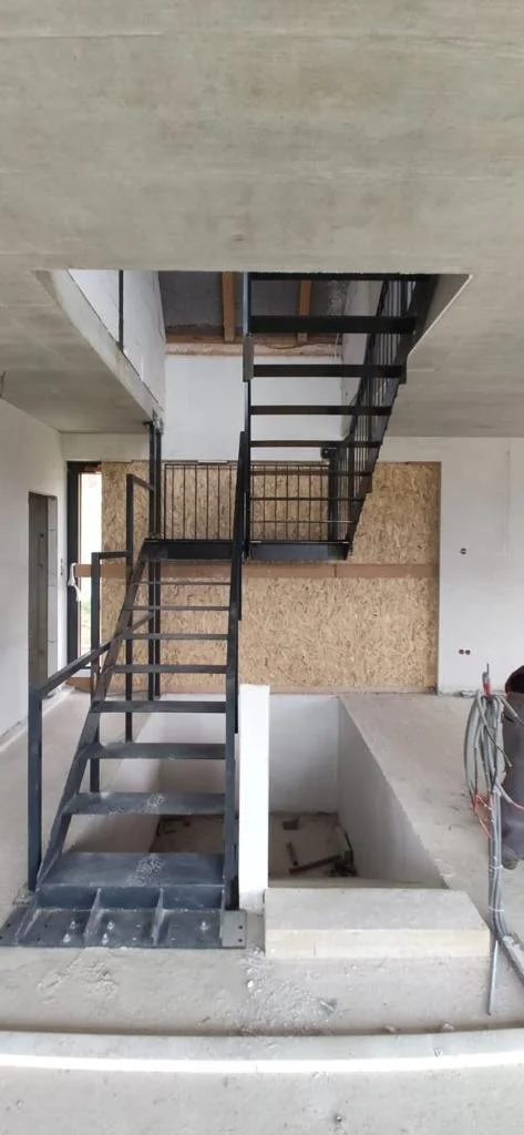 WhatsApp Image 2022-12-09 at 16.50.06 (3).jpeg