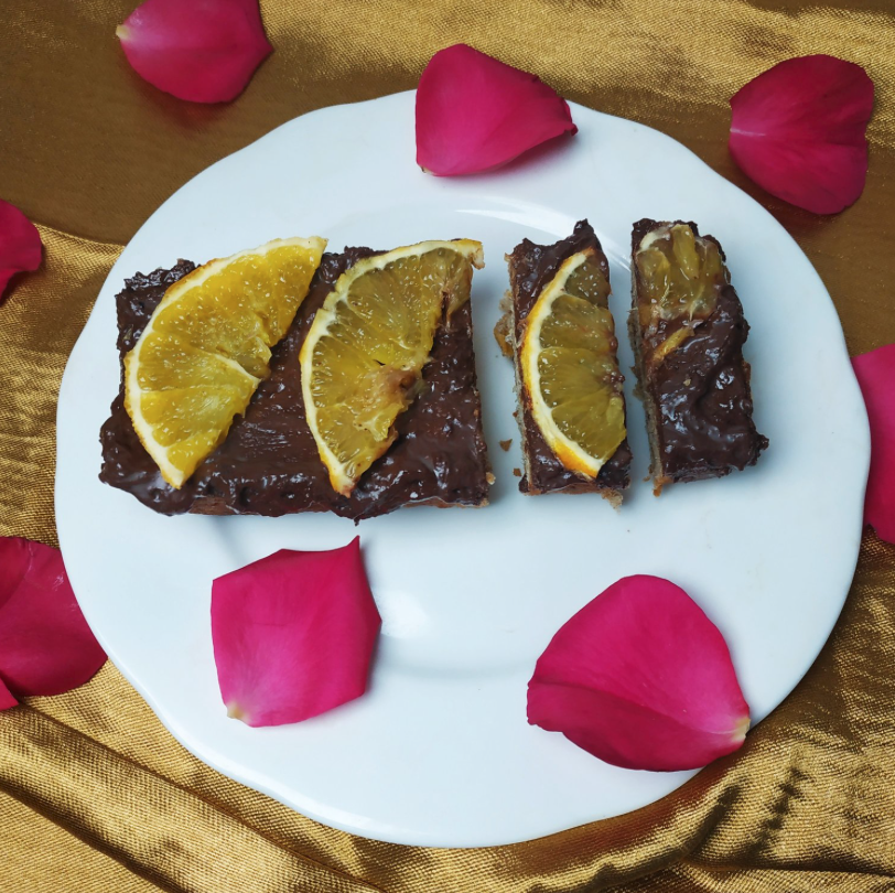 Cake for breakfast?! Yes please and why not. Click on the picture to get my latest Keto cake recipe.