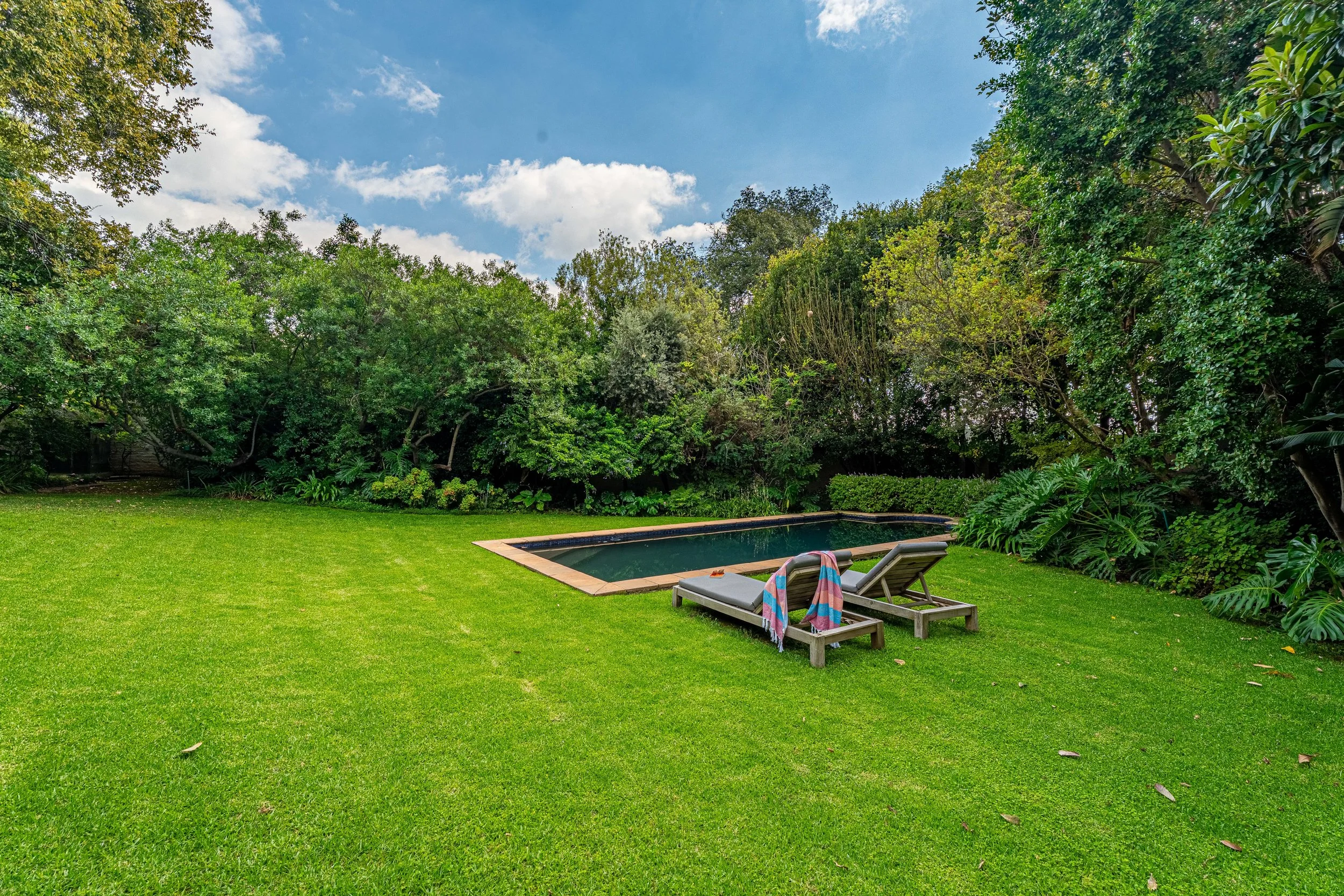 Hyde Park Retreat-51.jpg