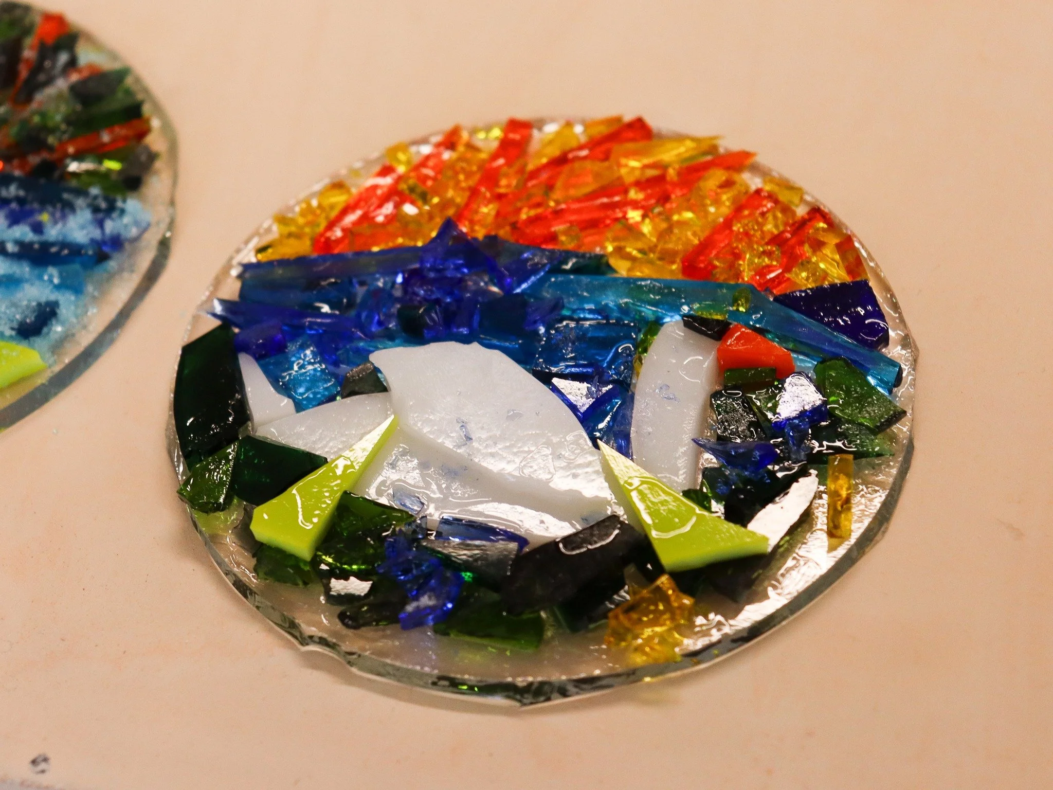 Last Chance to join our 10 week Term Glass Classes starting next week in the Macedon Ranges.

Ettore has been running Leadlight Classes for over 30 years in the Macedon Ranges and Rhain has been teaching alongside him for the last 10 years. Over the 