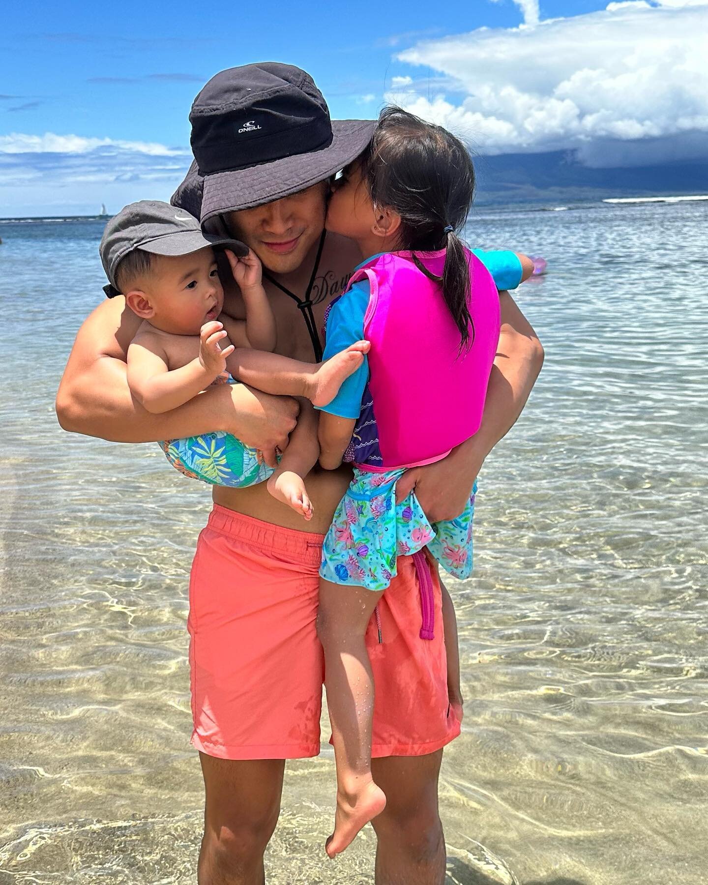 This is 35.

Currently in paradise with my prized possessions. Shoutout to the wife for talking me into this getaway and to live in the moment.

#vacation #havenyworklaptoptho #maui #hawaii #family #getaway