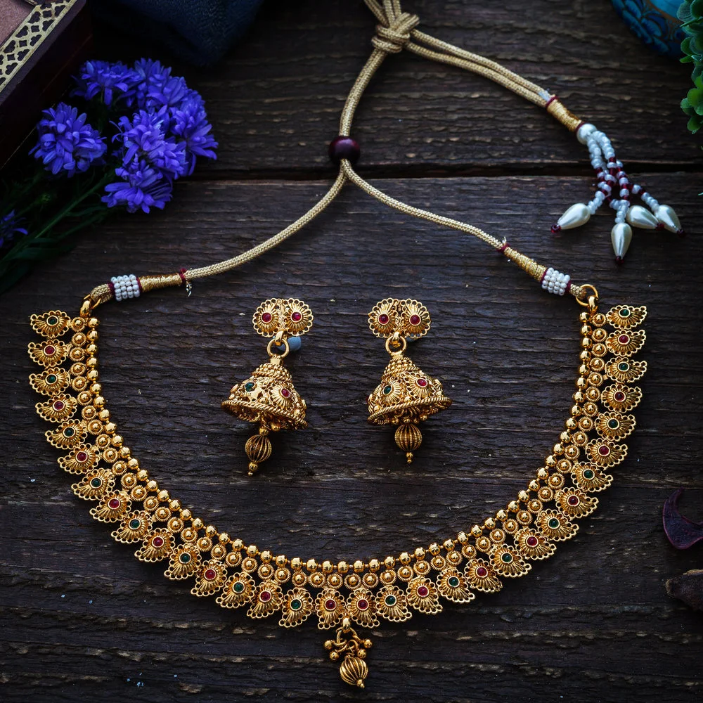 Jewellery-gold-necklace-bangalore-product-commercial-photography-4burner studio-griiham.jpg