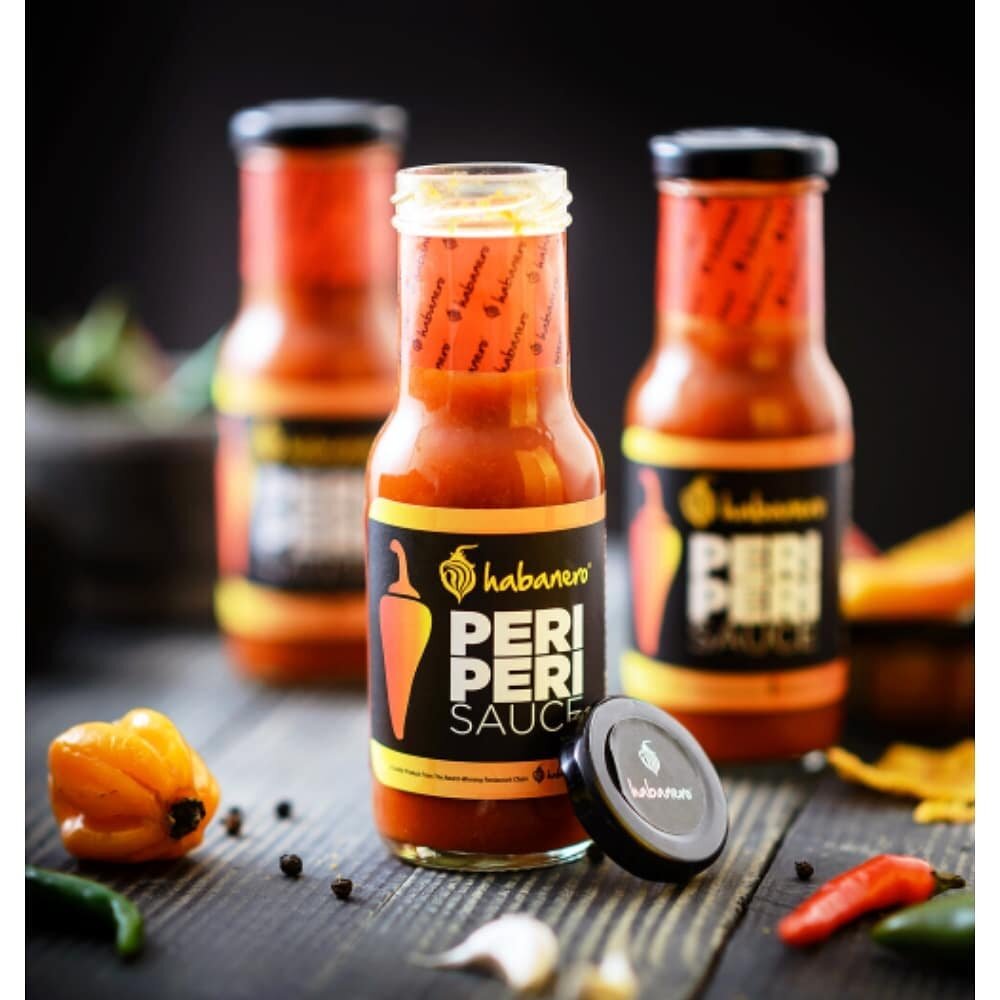 Product + Food shoots are always fun! We shot these bottles and styled them with some of the ingredients used in the product. In this case fresh garlic, chilli, pepper and ofcourse some habeneros.

Client: Habenero Foods
Studio: @4burner.studio
Photo