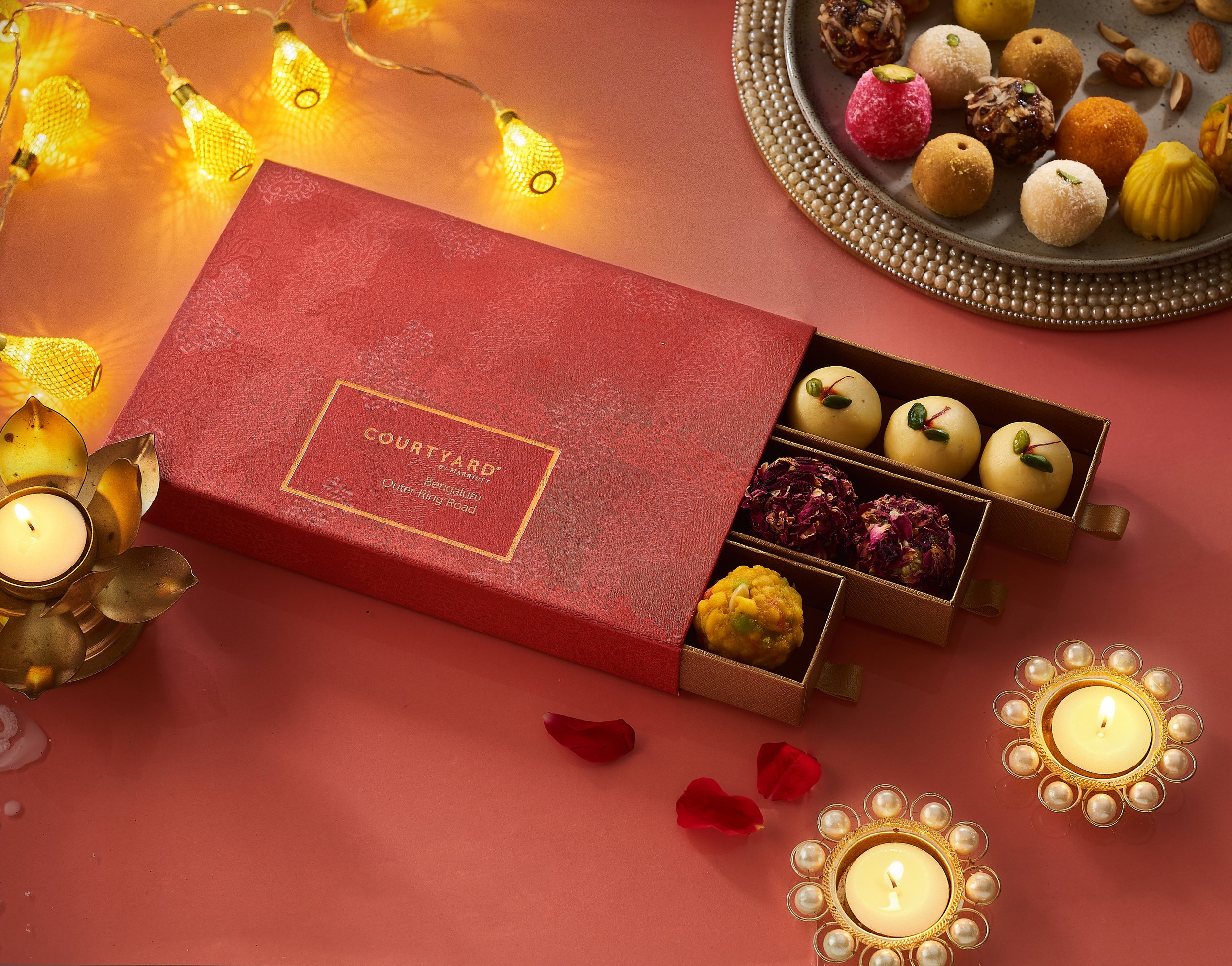 Mithai Box 01_Marriott Diwali Hampers.jpg