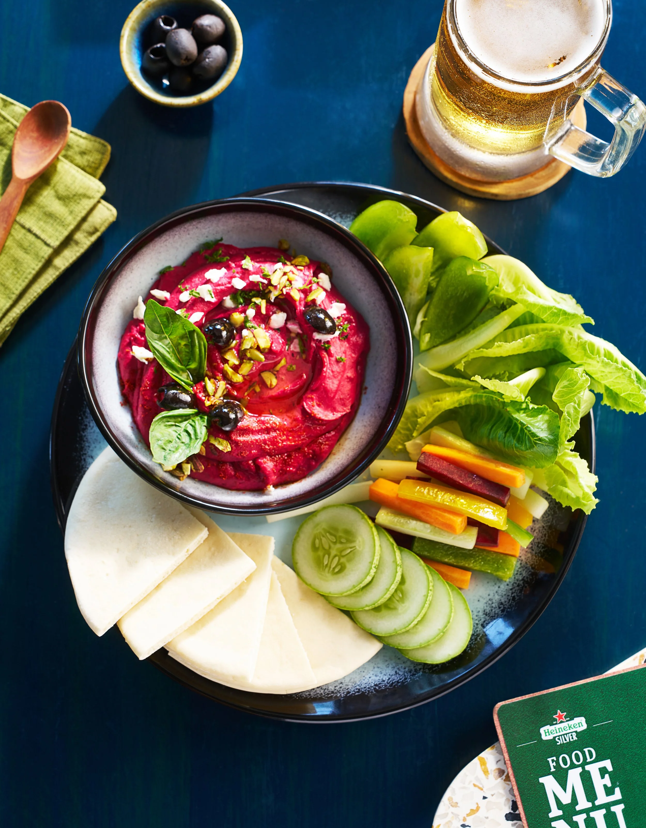 beetroot hummus & pita.jpg
