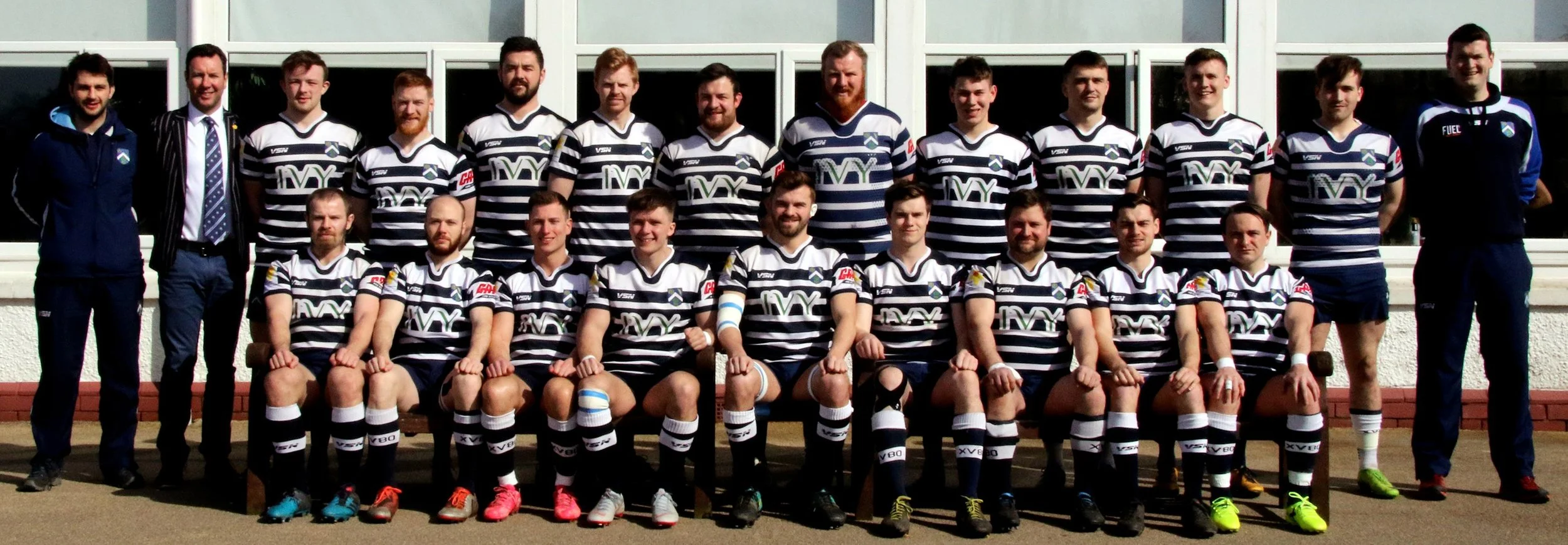 The Team Backrow Andy Jackson (coach) Chris hamilton (Chairman) Ryan Sweeney Adamd Lowry Calum Duke PJ Rankin Padrig Power Chris Goodfellow Harry Briggs Scot Simmons Greg Macewen Matty Holland Ian Hamilton (coach) Front row Greg Valentine Chris Woods Josh Waldin Hugh Lindsay Chris Johnstone (capt) Ross Cowan Jason Currie Kris Mathie Gordon McGuire.
