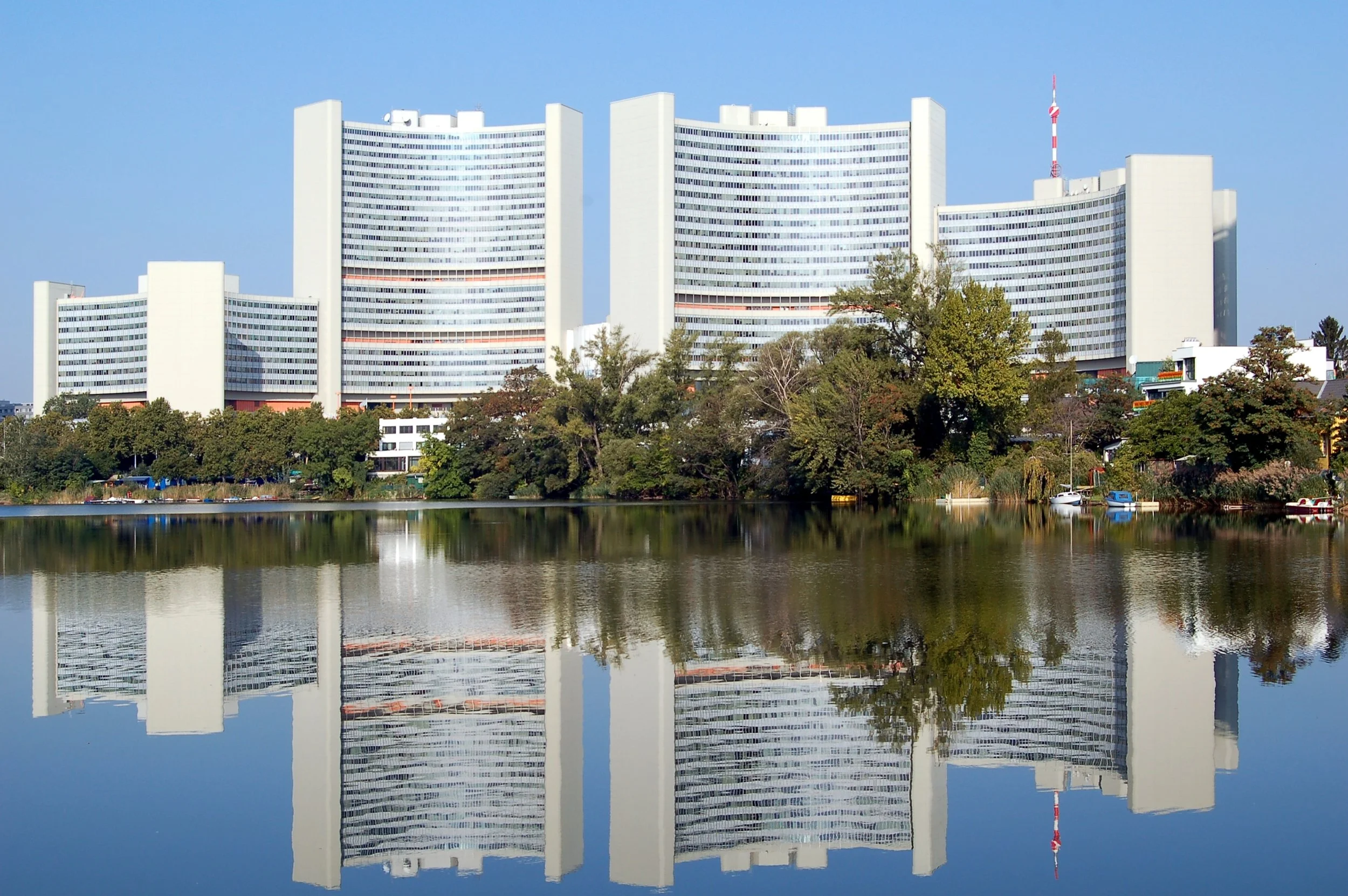 Uno_City_Kaiserwasser.jpg