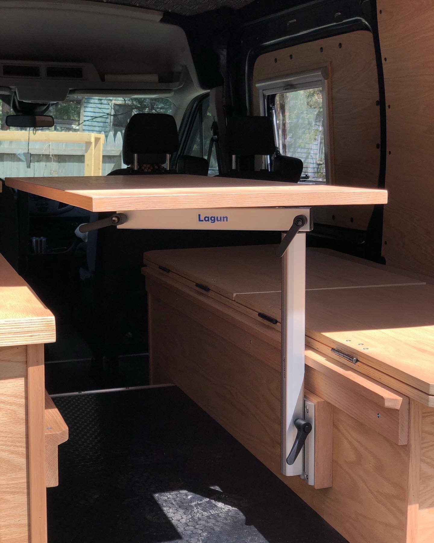 MercerVan_LagunTable_01.jpeg