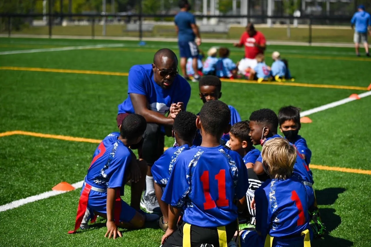 Scholarships — Flag Star Football Foundation