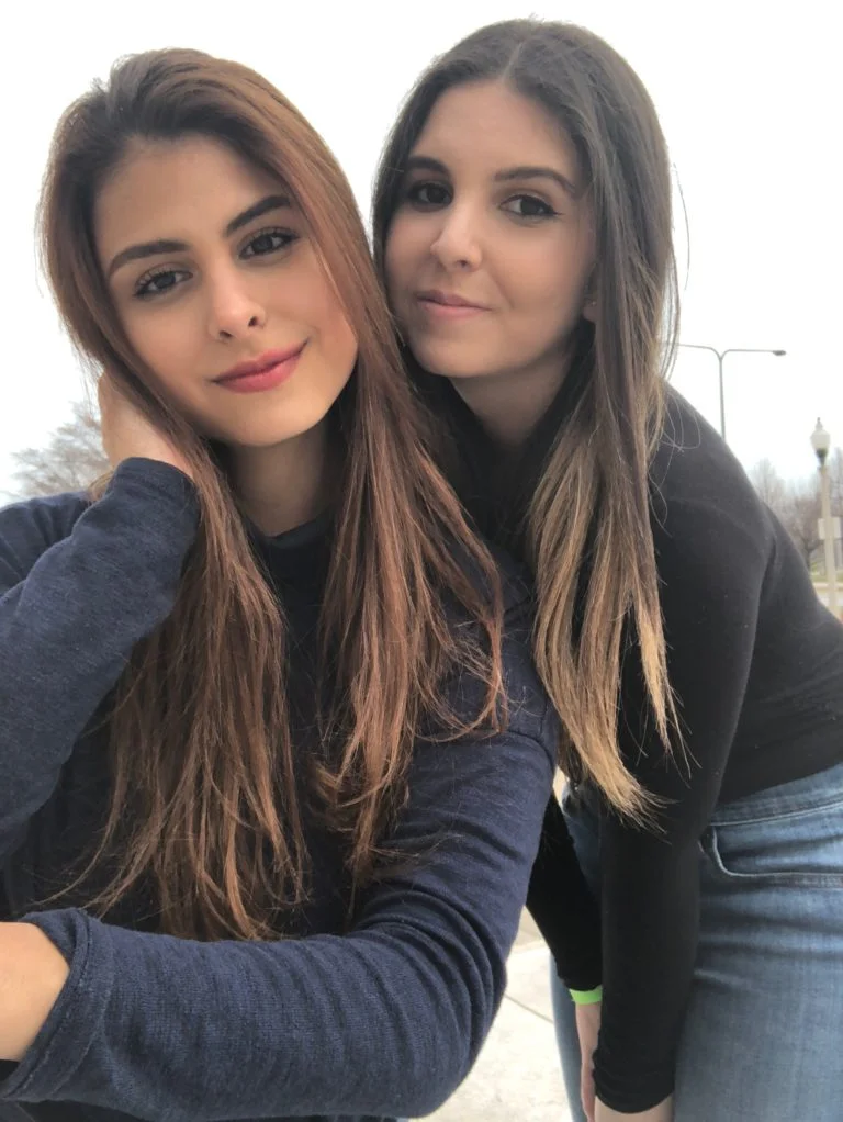 Facetune_05-04-2018-16-34-32-768x1022.jpeg