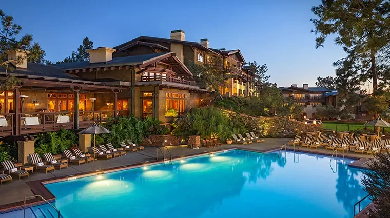 The Lodge at Torrey Pines at dusk