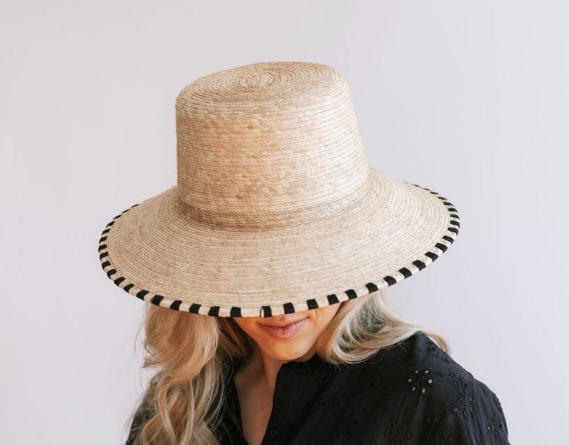 Sunshine Tienda Bucket Hat