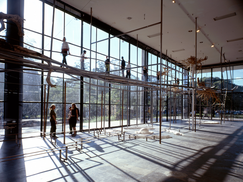 Coroa de Espinhos, 1998 Bienal de Sao Paulo, Bienal Pavilion, Sao Paulo, Brazil