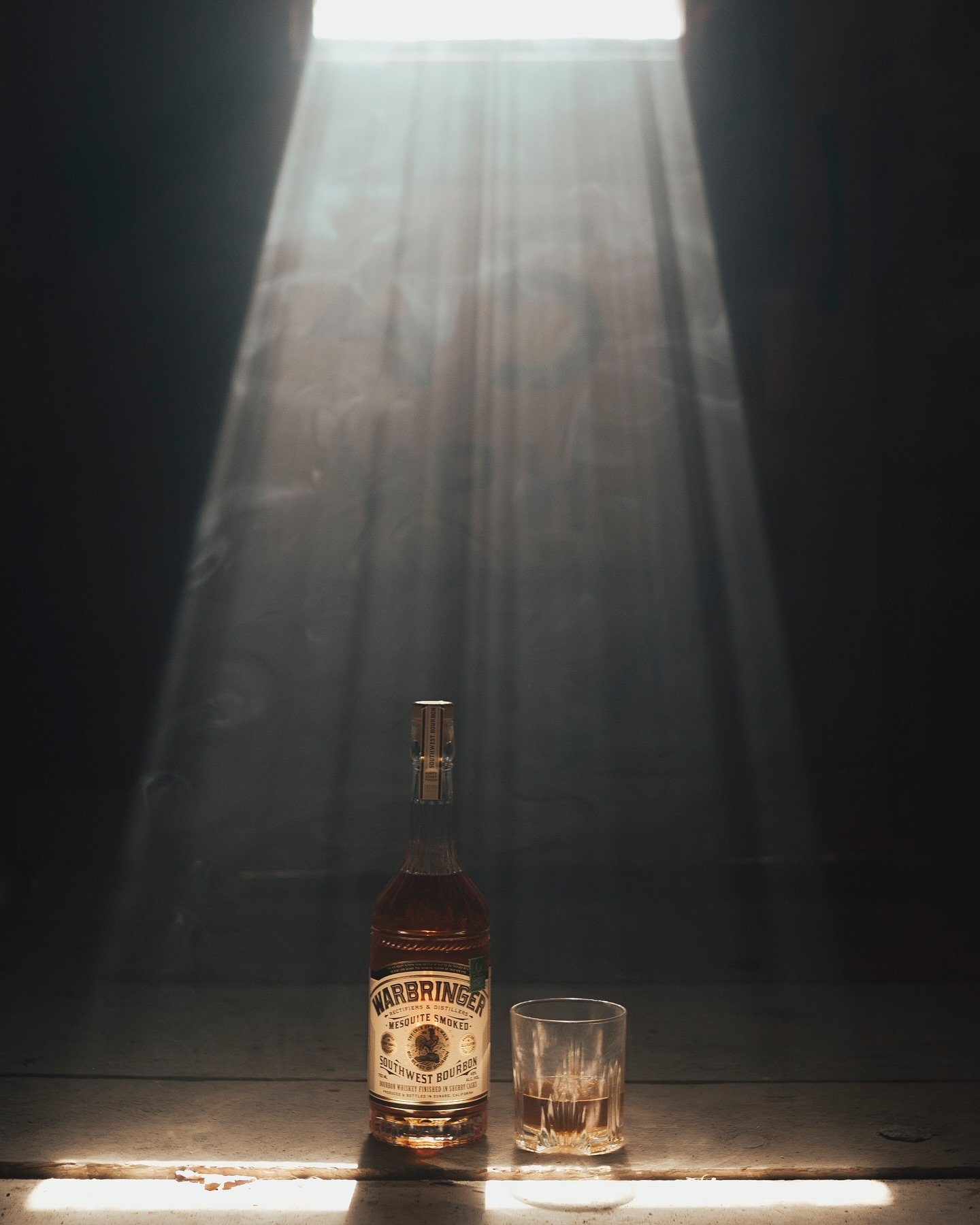 Indulge in the intoxicating aroma of our mesquite-smoked bourbon, where every sip is a journey into smokey bliss 🥃

#bourbon #whiskey #distillery #caskstrength #happyhour #bar #drinking #fun #partytime