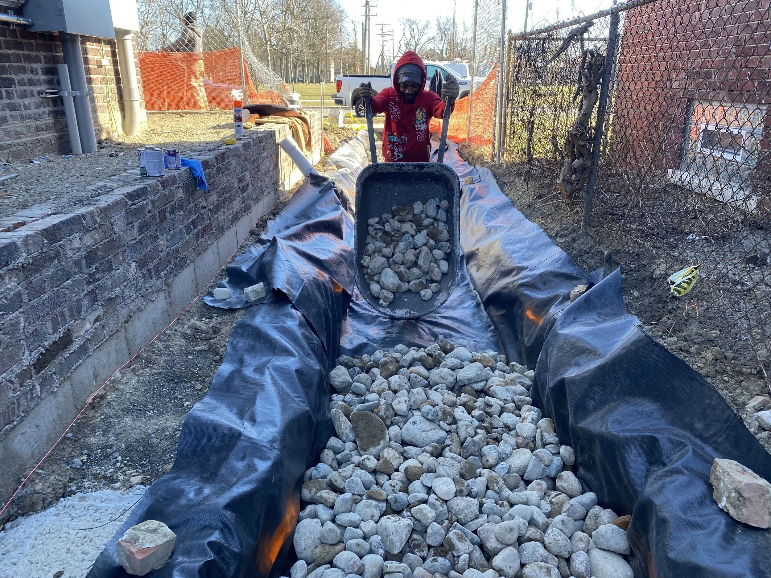 drainage diffusement layer 1.jpg