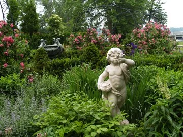 English Formal Garden Design in Lake Angelus Michigan