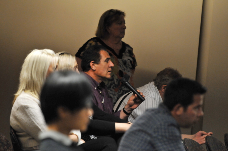 An lively discussion was generated after the screening of the film. (Image: Epoch Times)