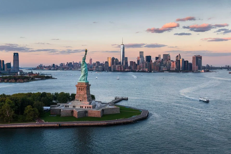 statue-of-liberty-1-59e6452faf5d3a00105f364a.jpg