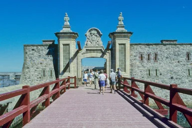 gate.jpg