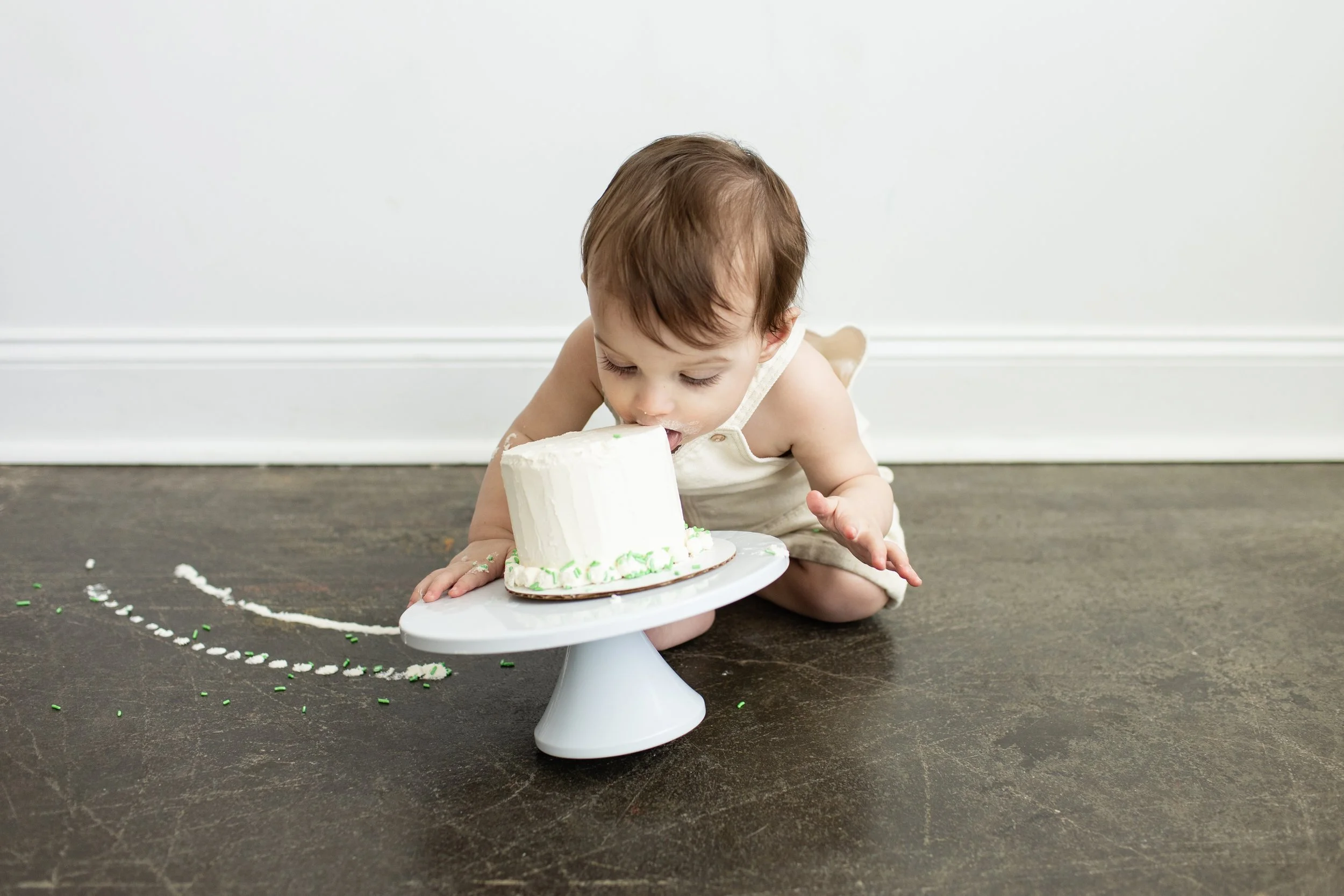 pittsburgh-baby-milestone-one-cake-smash-fail.jpg