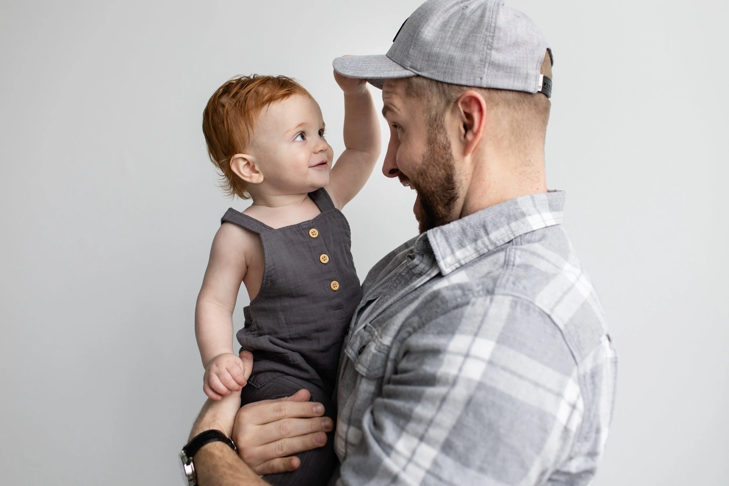 baby-and-daddy-milestone-studio-photos.jpg