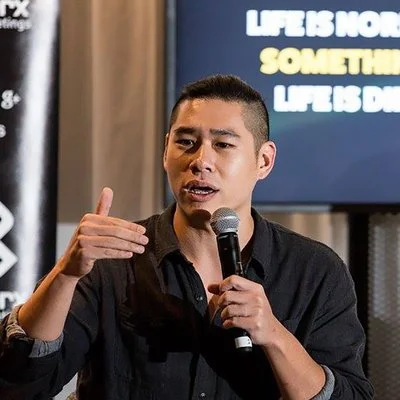 Dee Deng Right Hook Digital