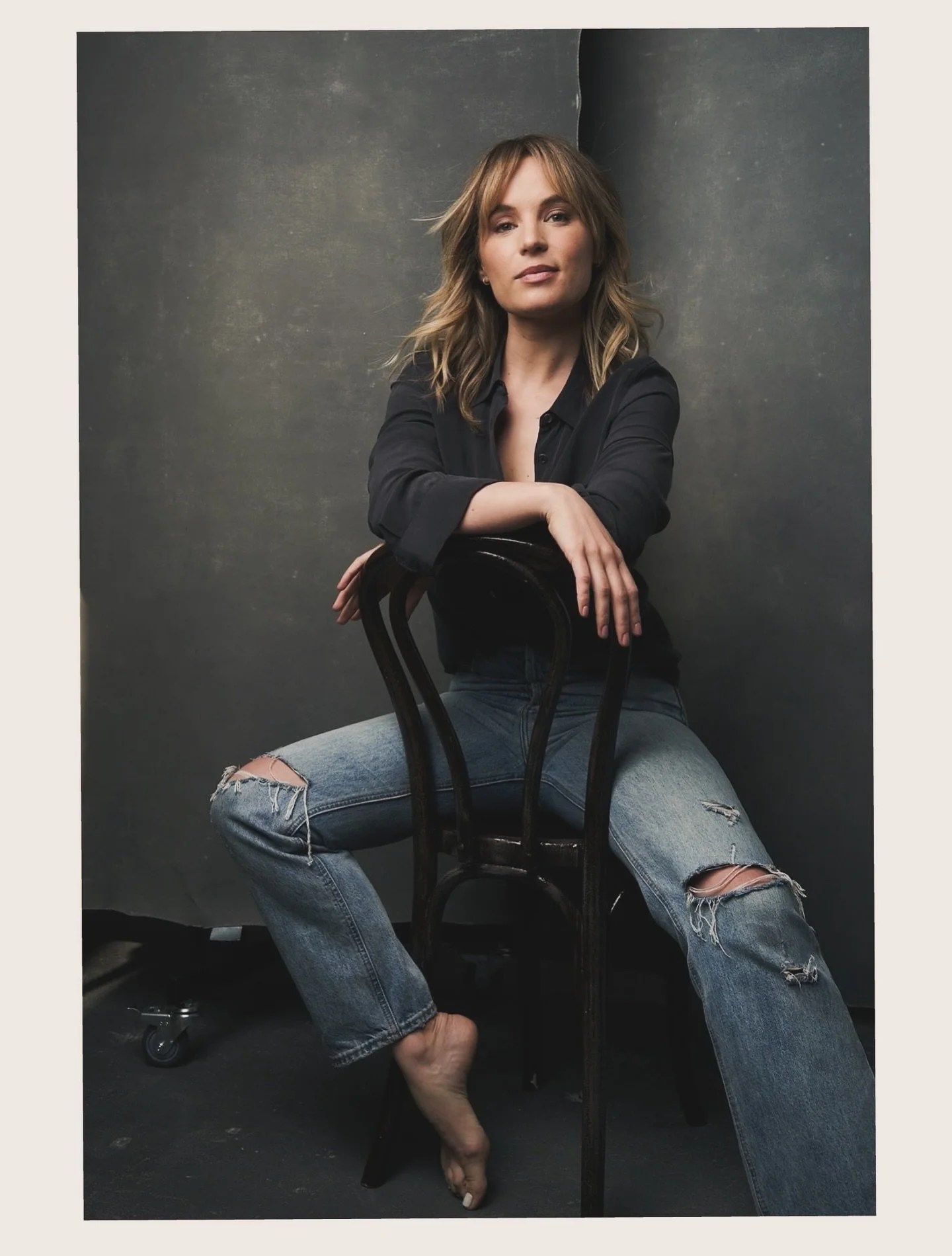 Look, most of the cool in this picture is actually due to the photographer. I usually try my best to mess it up. @matt_kallish managed to outsmart me. I&rsquo;ll get him next time&hellip; 😈

@makeup_by_kristine_ did the rest of the heavy lifting