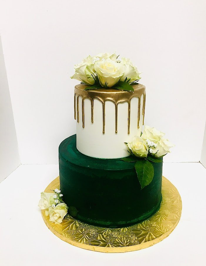 2 tier white and forest green cake.JPG