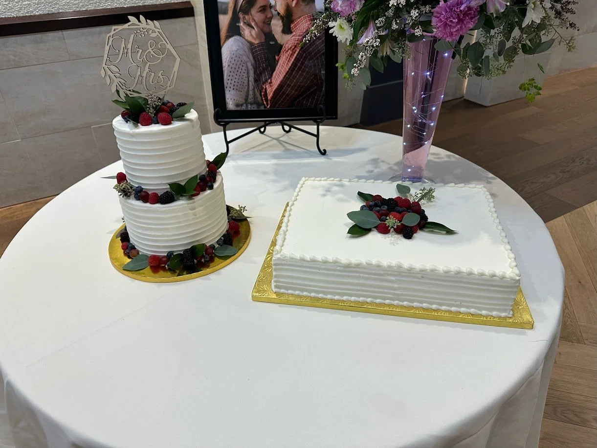 rustic sheet and 2T cake.JPG