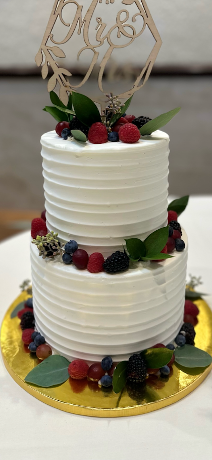 6 and 8 rustic with berries.PNG