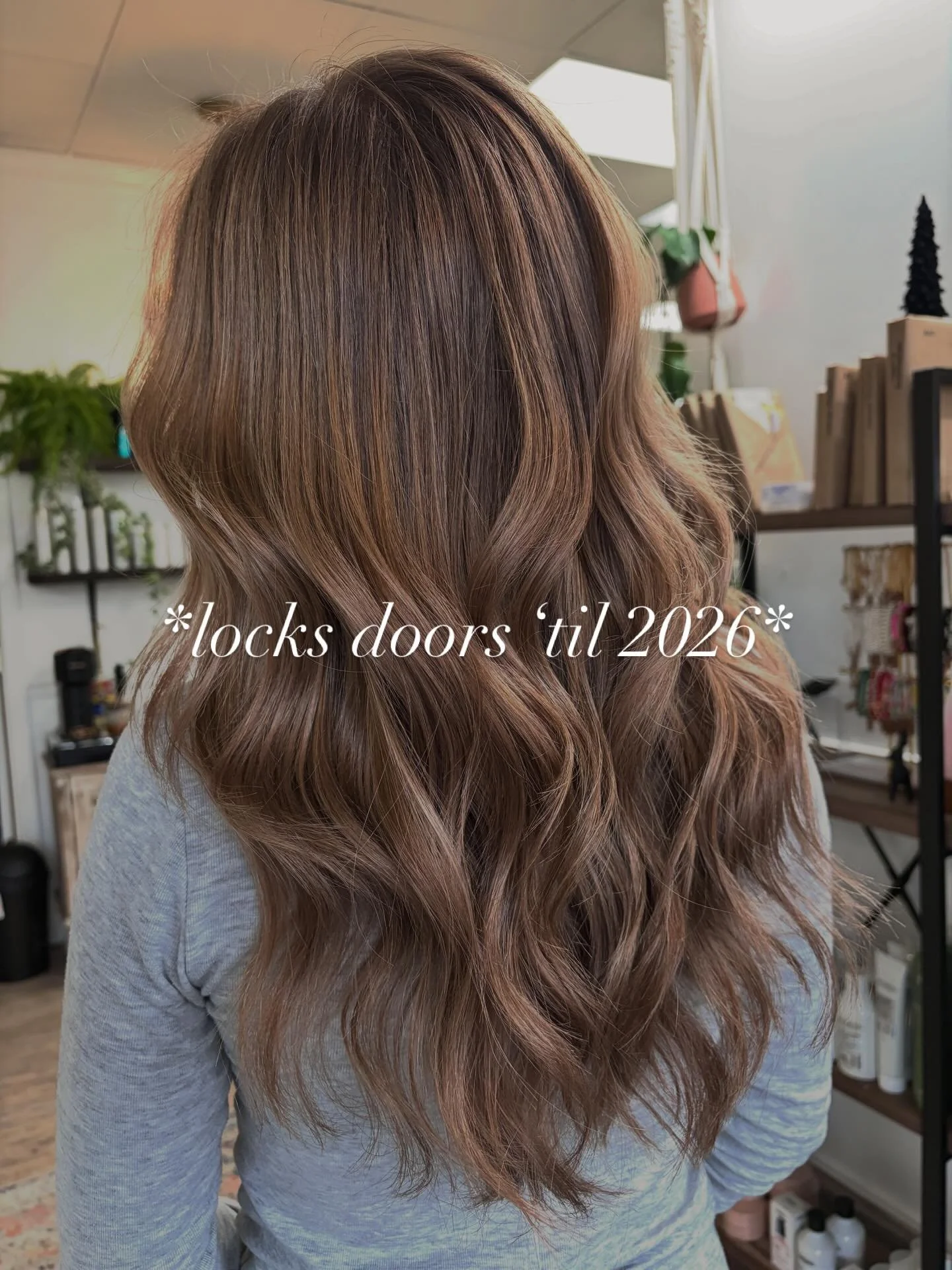 And that&rsquo;s a wrap! 🎁
we&rsquo;re C L O S E D until January 2!

Thank YOU, our dear clients for making this year happen, for trusting us with your hair, for every rebooked appointment, for every referral. You are why we&rsquo;re able to what we