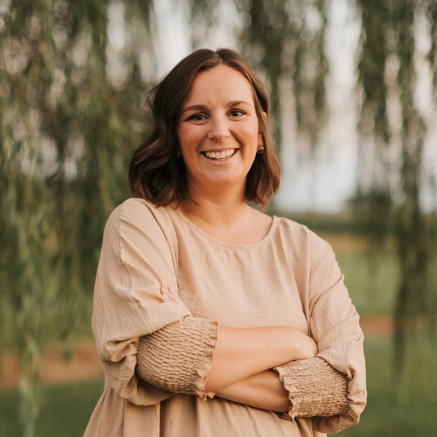 Our newest face around A&amp;S &mdash; meet Taylor, whose birthday is today! 🎉
Taylor joined our team over a year ago, and keeps us running smoothly a few days out of the week. (Lets be real, we&rsquo;re lost without her on Thursdays and Fridays)
Sh